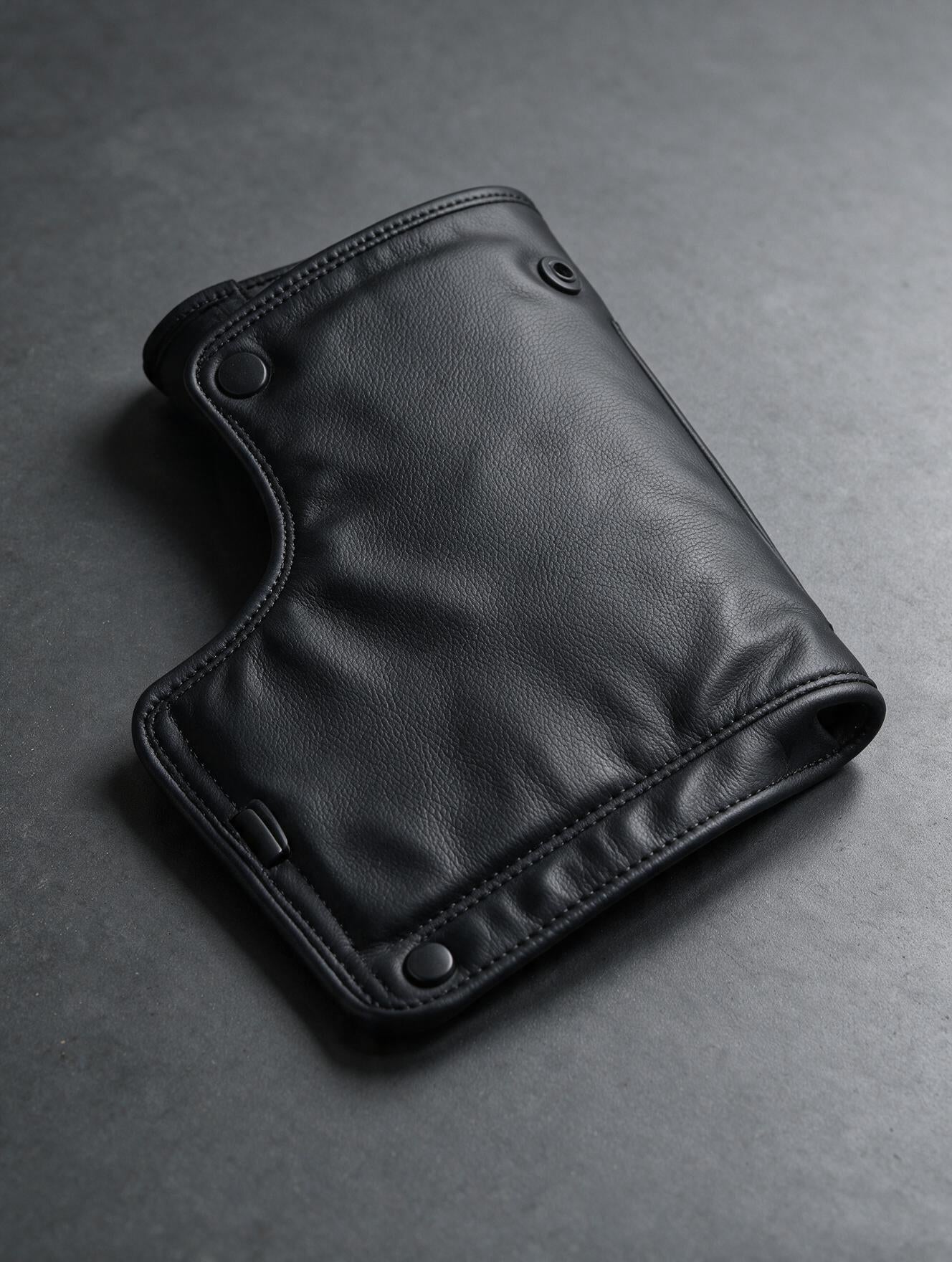 RS-0028 Black (C02) — product example · texture visualization (DE-178)