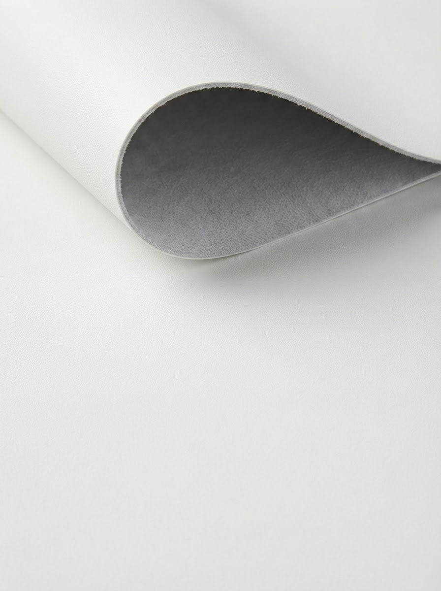 RS-0017 White (C01) — swatch front & backing · texture visualization (UM-T)