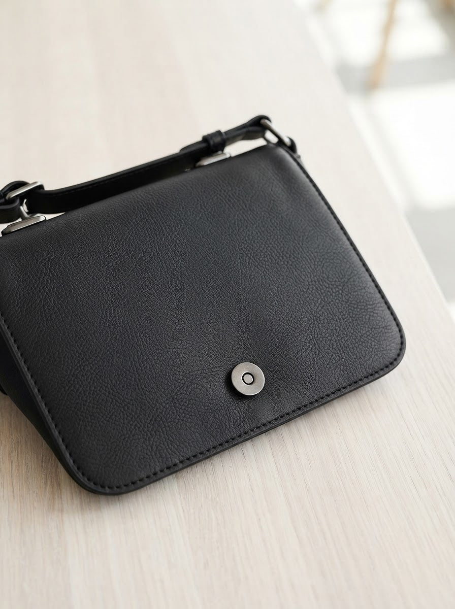TP-0027 Black (C02) — product example · texture visualization (R-53)