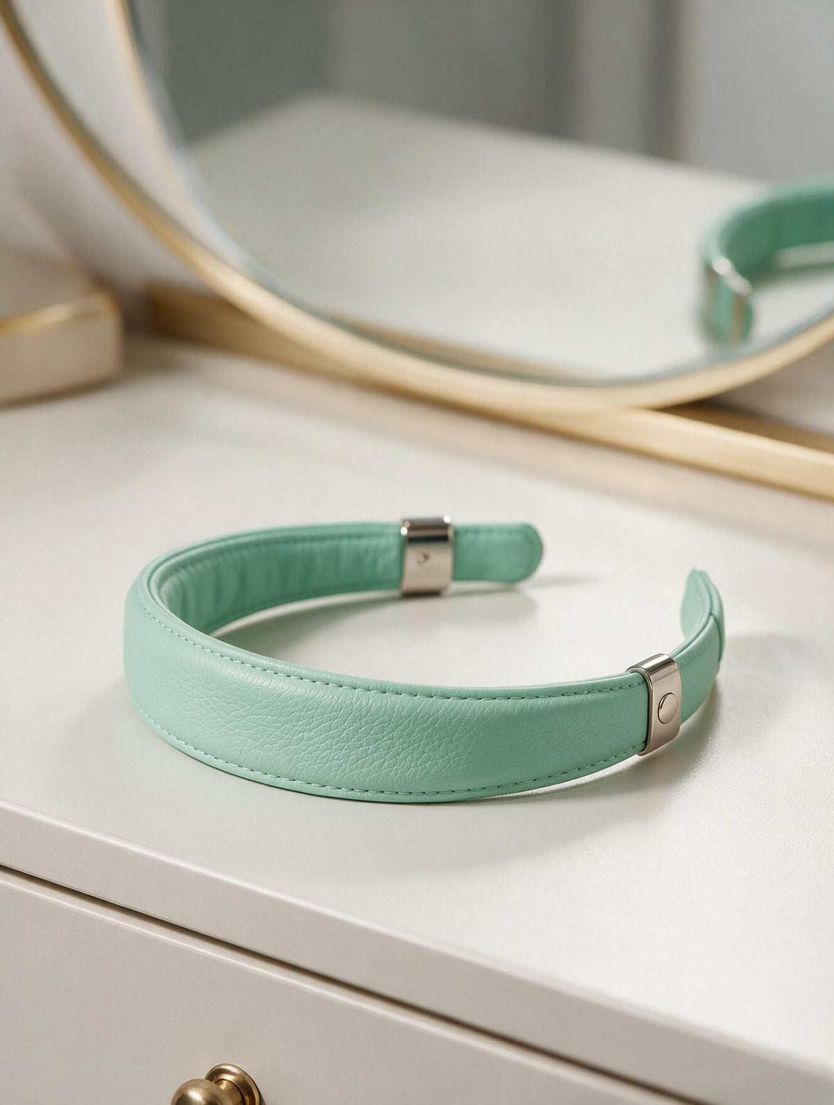 RS-0018 Mint (C30) — product example · texture visualization (DE-178)