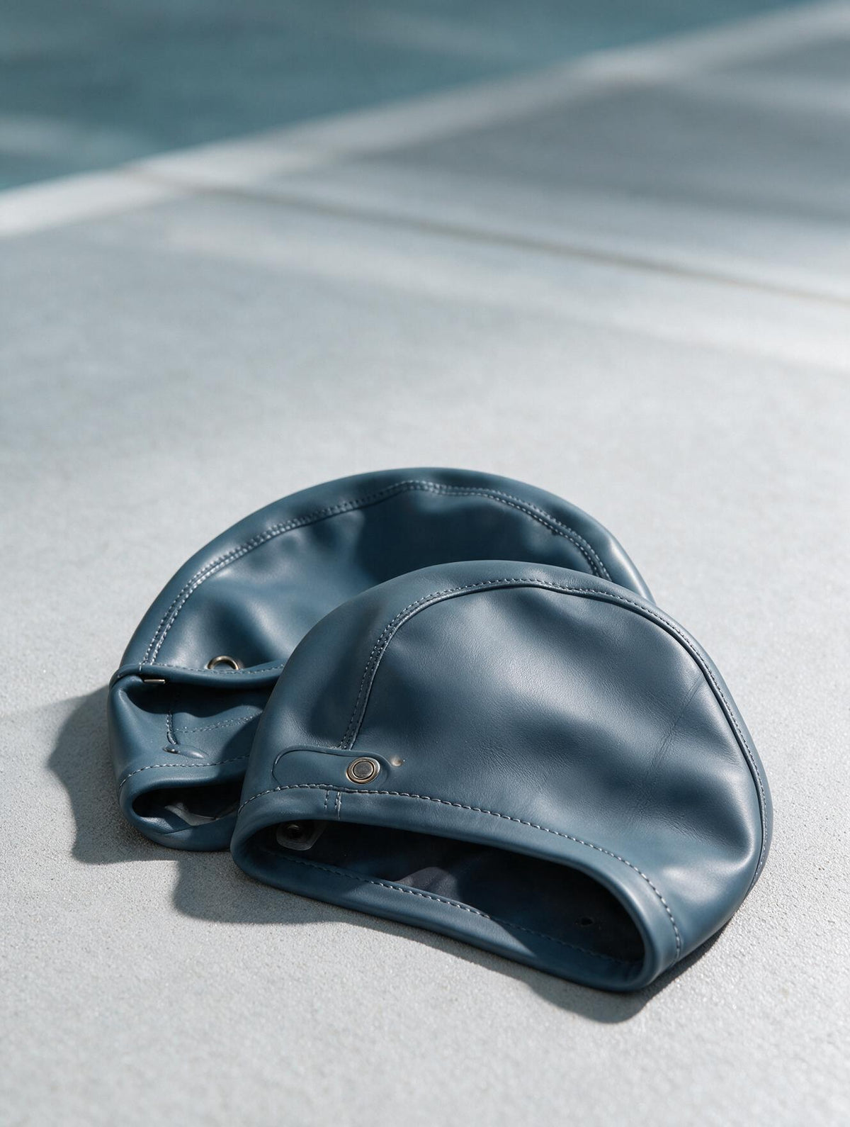 RS-0002 Blue Gray (C40) — product example · texture visualization (UM-T)